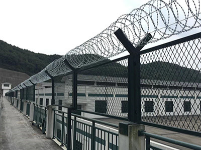 監獄鋼網墻案例圖片4